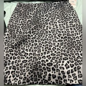 Kasper Black and Gray Animal Print Pencil Skirt size 10